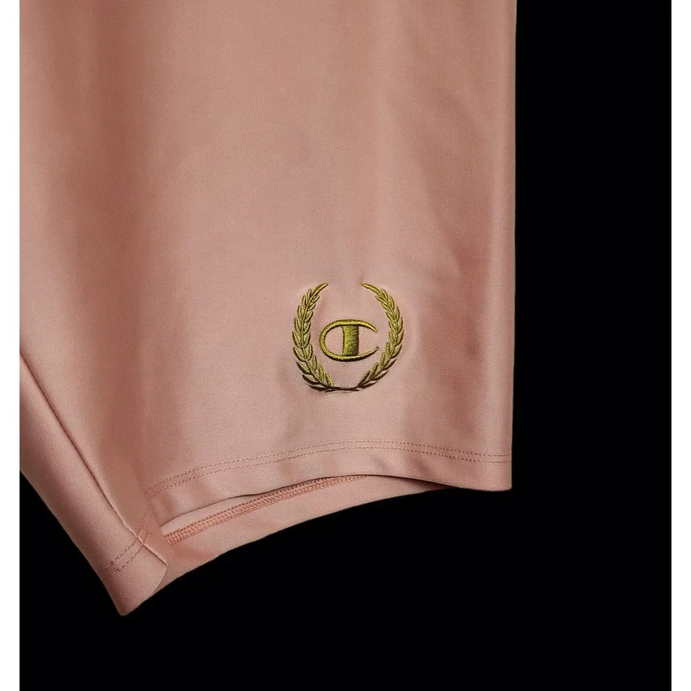 Champion salmon colored